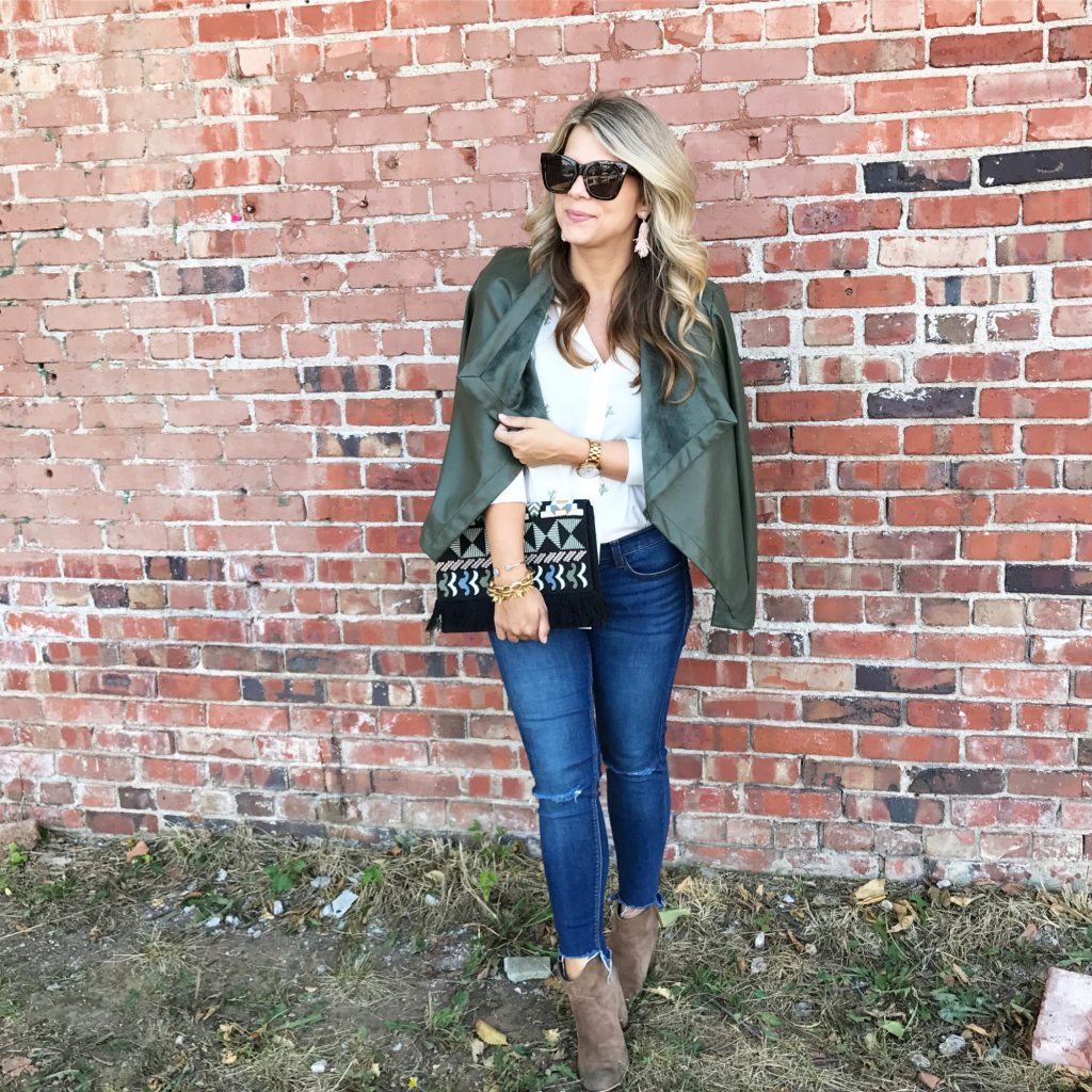 Styling An Embroidered Blouse, BB Dakota, Fall Style, Cactus