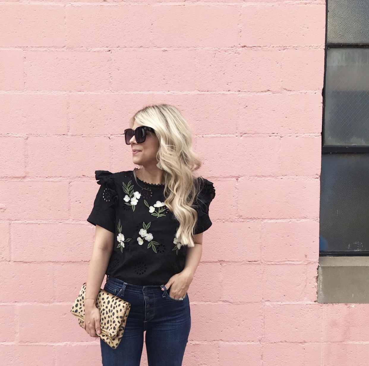 Leopard, Leopard clutch, Pink Wall, Spring Style, How to Style a Leopard clutch, Cheetah Clutch, https://rstyle.me/n/dd8imaccvt7  