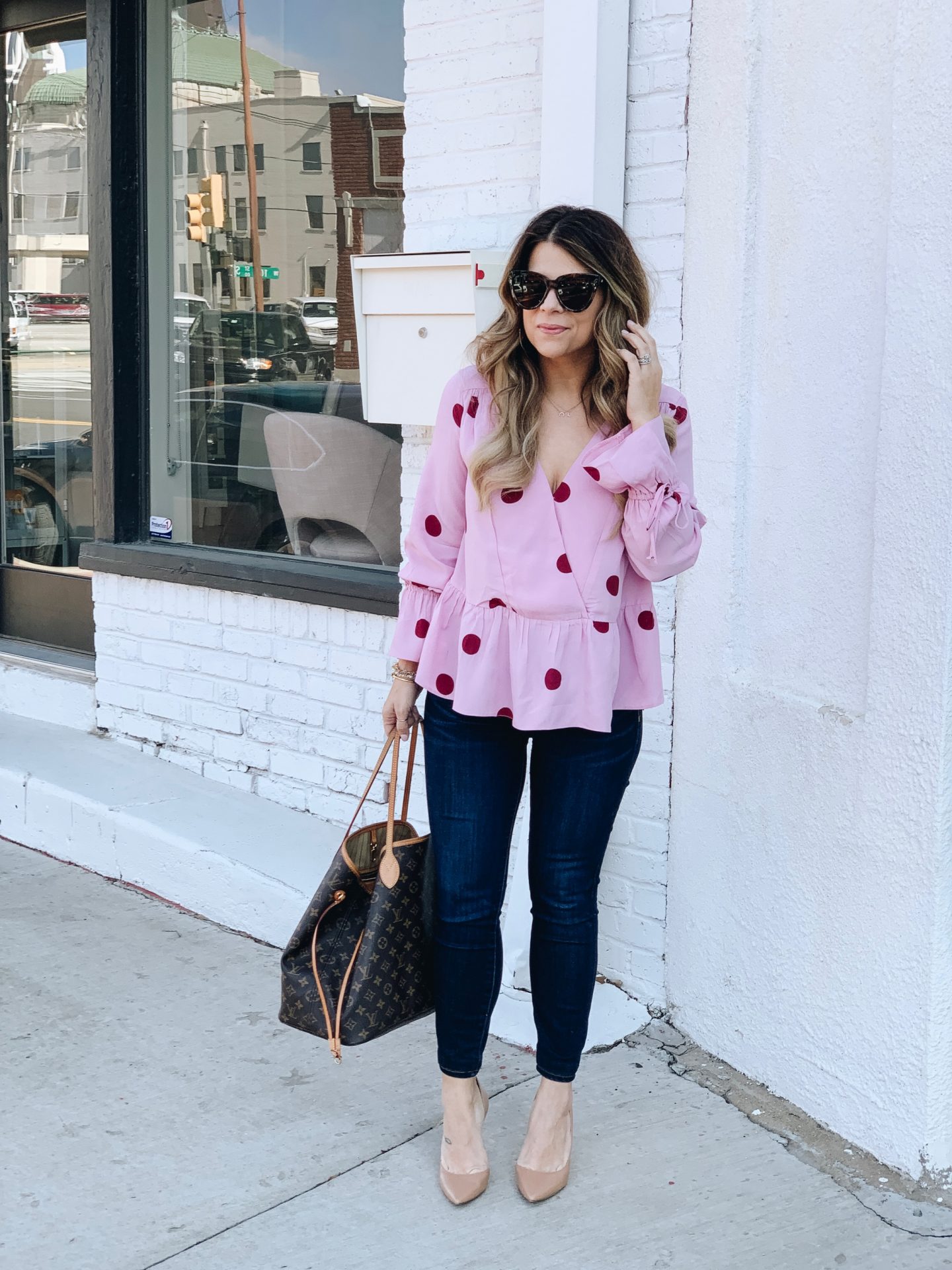 Osage Casino & Hotel, Tulsa Hotels, ASOS, Date Night , Pink Blouse, Peplum Blouse, Le specs, Louis Vuitton Neverfull GM 