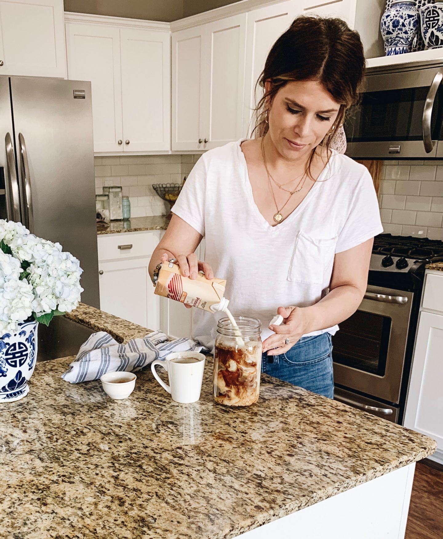 Coffee Protein Shake, Recipe, Madewell Jeans, @madewell, @stelladot, home decor, chinoiserie decor, @starbucks