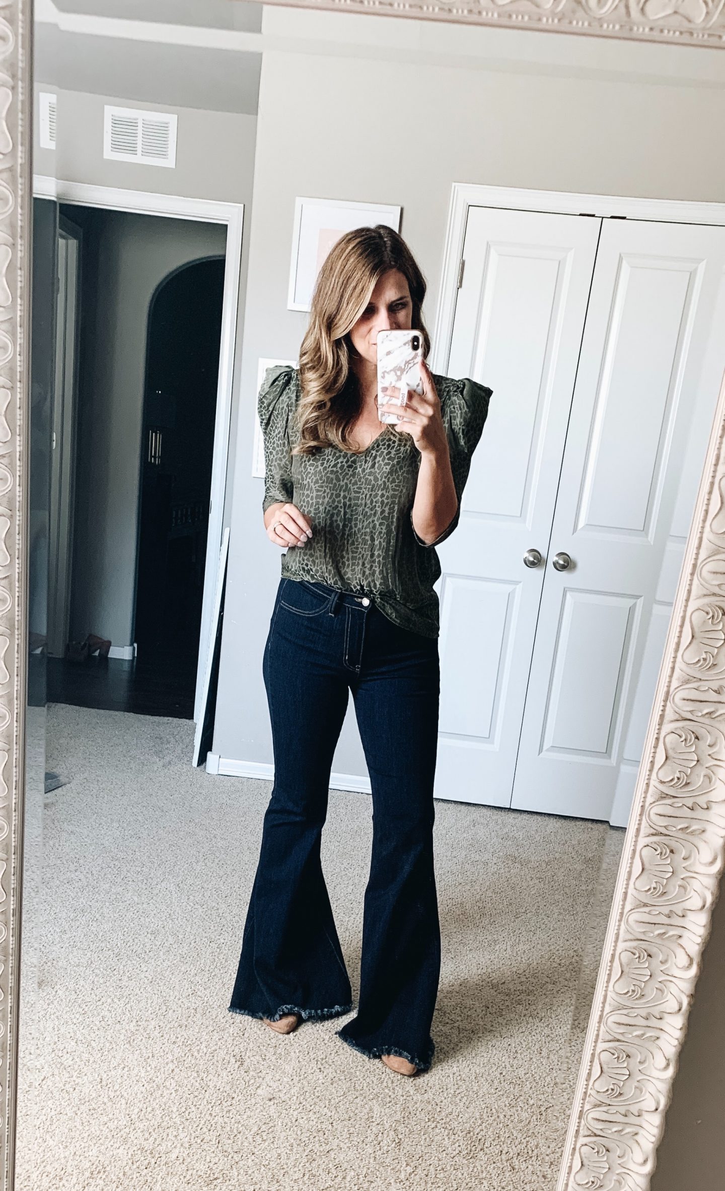 Target Fall Style, Flare Jeans, Animal print, Blosue
